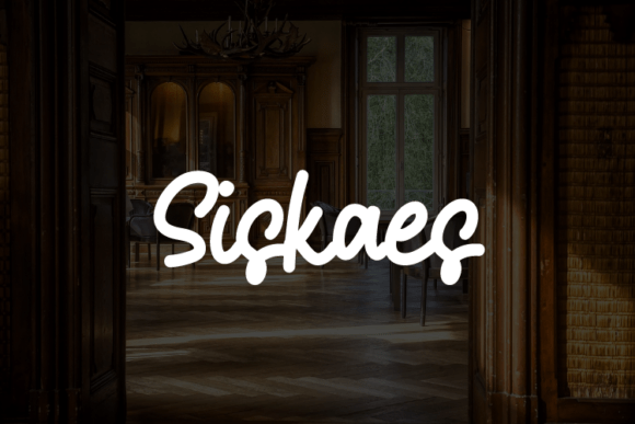 Siskaes: A Modern Script Font for Web Design